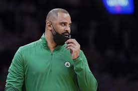 Boston Celtics træner sprænger dommere